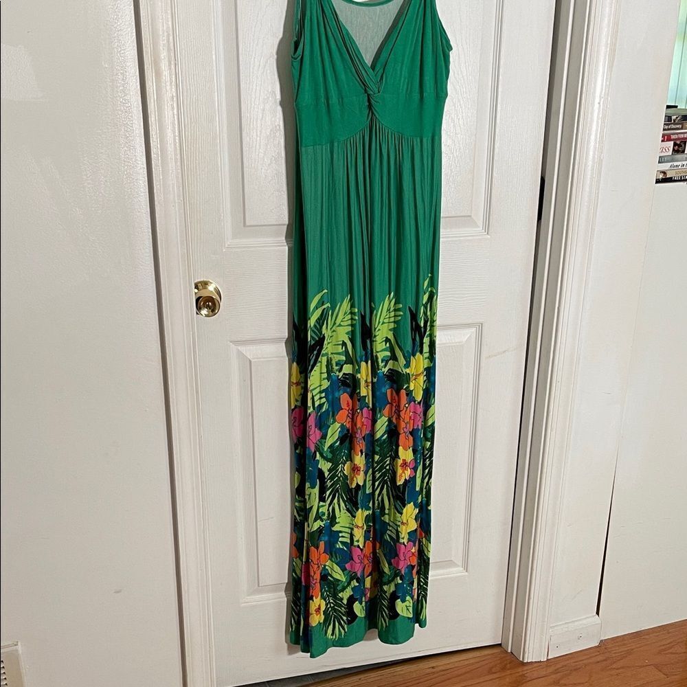 Beautiful Green Floral Maxi Dress